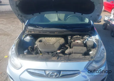 2013 Hyundai Accent Gs z USA, uszkodzony, nr VIN KMHCT5AE4DU119904